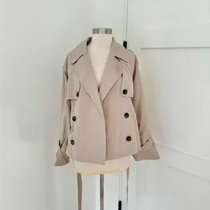 Lovers and friends cropped tenchcoat